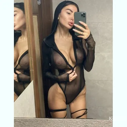 Хочу реалізувати ваші еротичні фантазії. Фото моє